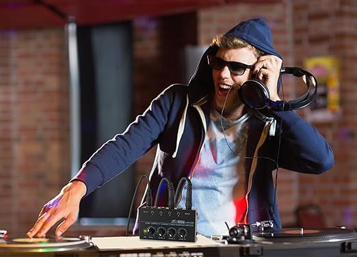 HA400 Headphone 4 Channel Amplifier