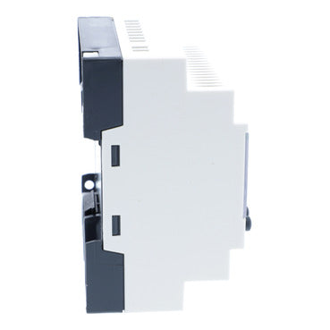 Compact Smart Relay Zelio Logic - 12 I O - 24 V DC - Clock - Display